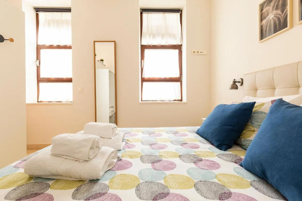 Dreams Home Alameda Севилья Испания
